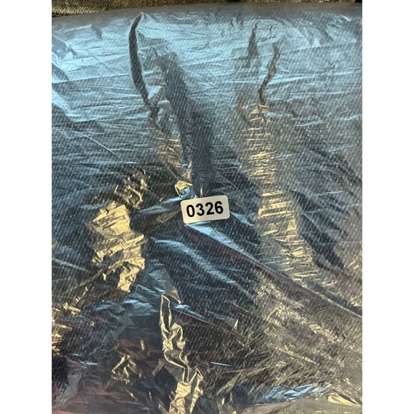 Wrangler Men's Blue Denim Jeans Size 33x32 Straight Leg Classic Fit Cotton - Picture 7 of 7